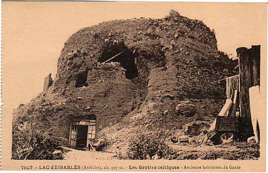 Grottes celtiques d'Issarlès