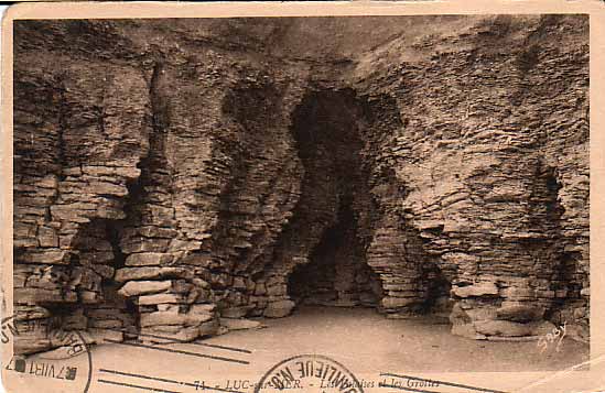 Les grottes de Luc-sur-Mer