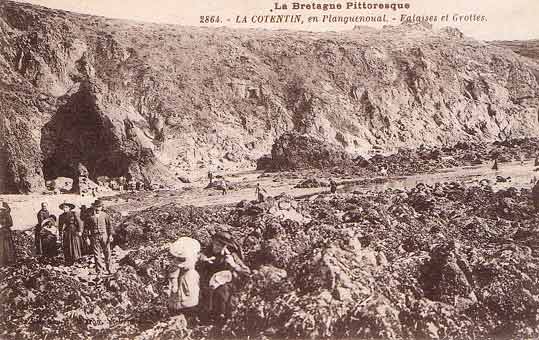 La Cotentin, en Planguenoual - Falaises et Grottes