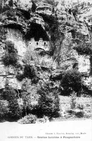 Grottes habitées à Pougnadoire