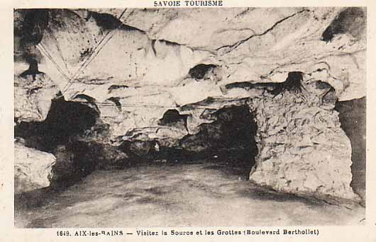 La Source et les Grottes