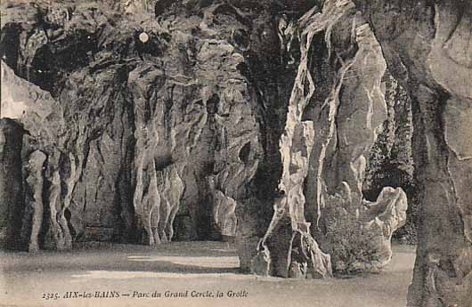 Parc du Grand Cercle, la Grotte