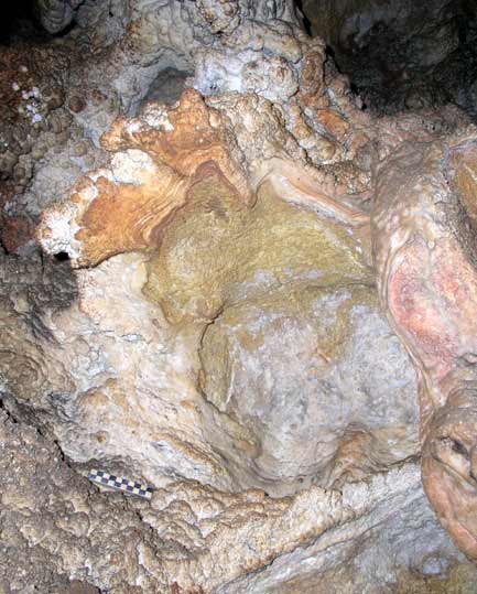 Grotte de l'Adaouste