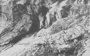 Grotte des Vaudois (ou beaume Chapelue)