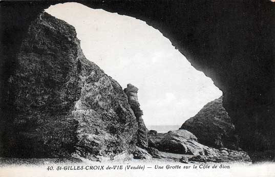 Grotte sur la Côte de Sion