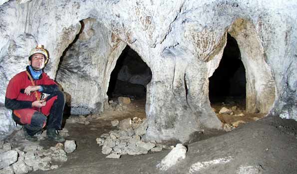 Grotte du Dérocs