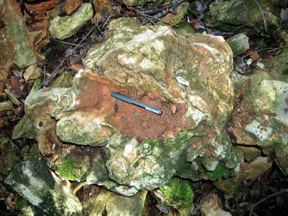 Rivière souterraine fossile de Saint-Remèze